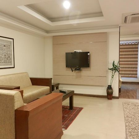 Brunton Heights Executive Suites Бангалор Экстерьер фото